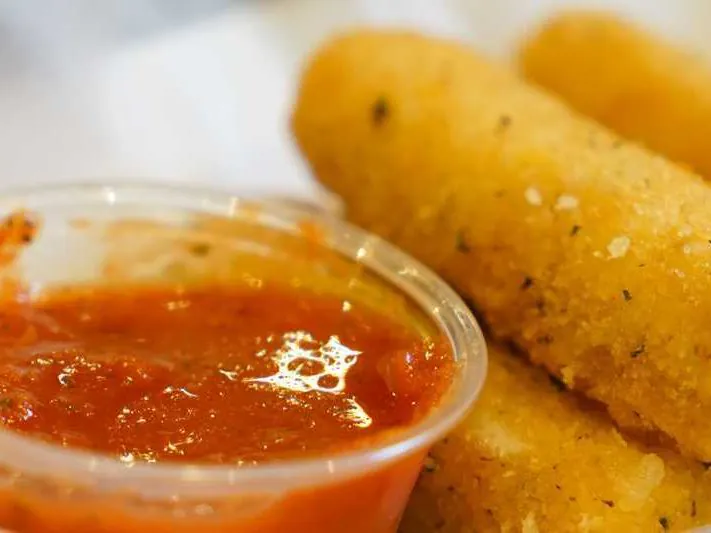 Crispy fried mozzarella with marinara sauce at Dummy Crabby III, a Seafood Restaurant in Tampa